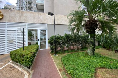 Apartamento à venda com 219m², 4 quartos e 4 vagasFachada