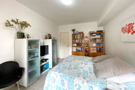 Apartamento à venda com 219m², 4 quartos e 4 vagasSuite 3