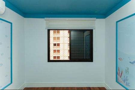 Apartamento à venda com 115m², 2 quartos e 1 vagaQuarto 2