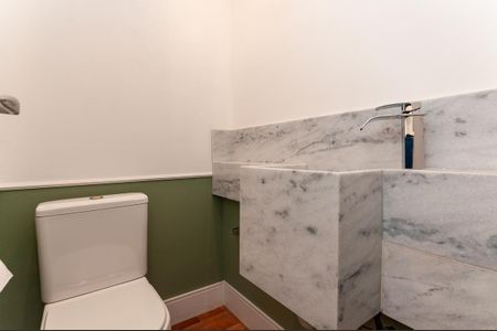 Apartamento à venda com 115m², 2 quartos e 1 vagaLavabo