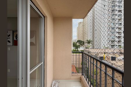 Apartamento para alugar com 55m², 2 quartos e 1 vagaSacada