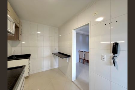 Apartamento para alugar com 55m², 2 quartos e 1 vagaCozinha 