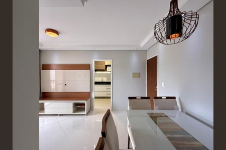 Apartamento para alugar com 55m², 2 quartos e 1 vagaSala