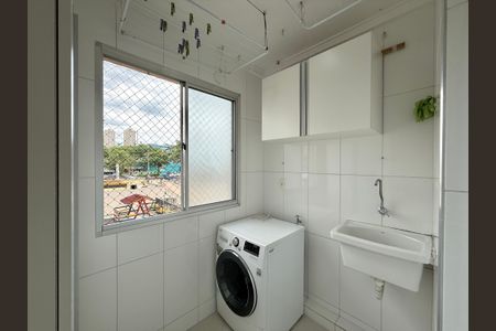 Apartamento para alugar com 55m², 2 quartos e 1 vagaÁrea de Serviço