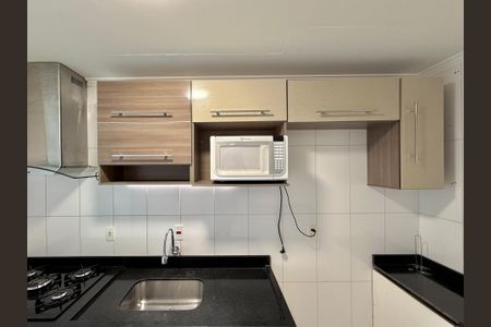 Apartamento para alugar com 55m², 2 quartos e 1 vagaCozinha 
