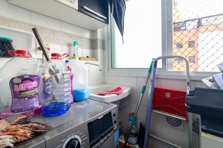 Apartamento para alugar com 55m², 2 quartos e 1 vagaÁrea de Serviço