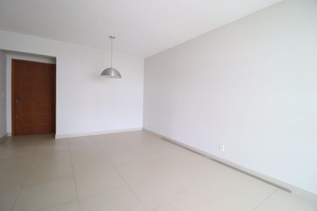 Apartamento para alugar com 103m², 3 quartos e 2 vagasSala