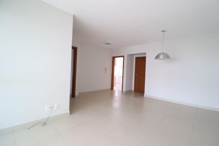 Sala de apartamento para alugar com 3 quartos, 103m² em Martins, Uberlândia