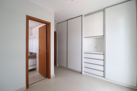 Apartamento para alugar com 103m², 3 quartos e 2 vagasQuarto 3 - Suíte
