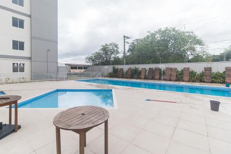 Apartamento para alugar com 48m², 2 quartos e 1 vaga Apartamento para alugar com 48m², 2 quartos e 1 vagaÁrea comum - Piscina
