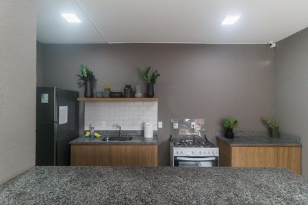 Apartamento para alugar com 48m², 2 quartos e 1 vaga Apartamento para alugar com 48m², 2 quartos e 1 vagaÁrea comum - Salão de festas