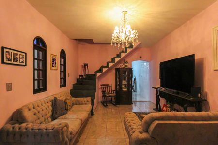 Casa para alugar com 2 quartos, 120m² em São Rafael, São Paulo