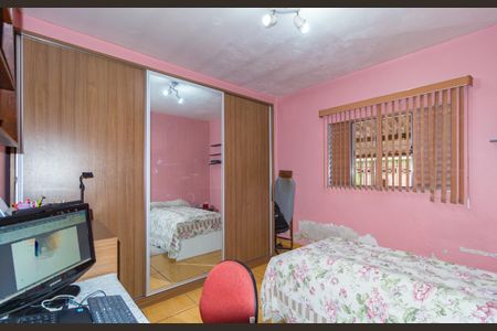 Casa à venda com 100m², 3 quartos e 1 vagaQuarto 2