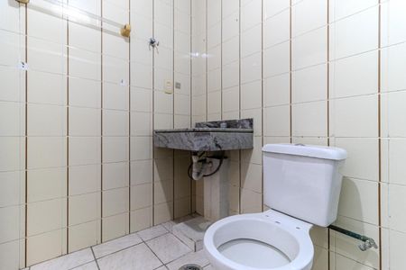 Banheiro de kitnet/studio para alugar com 1 quarto, 28m² em Campos Elíseos, São Paulo
