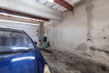 Casa para alugar com 100m², 2 quartos e 2 vagas Casa para alugar com 100m², 2 quartos e 2 vagasGaragem