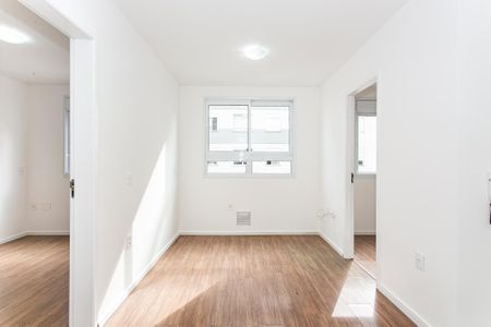 Sala de apartamento para alugar com 2 quartos, 34m² em Cidade Mãe do Céu, São Paulo