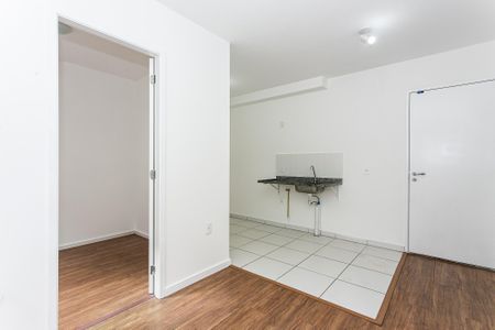 Sala de apartamento para alugar com 2 quartos, 34m² em Cidade Mãe do Céu, São Paulo