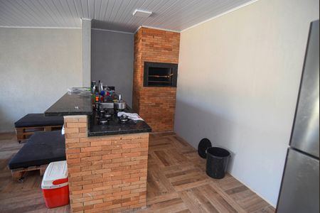 Casa para alugar com 200m², 2 quartos e 3 vagas Casa para alugar com 200m², 2 quartos e 3 vagasÁrea comum - Churrasqueira