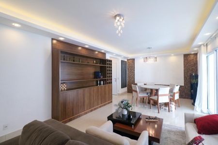 Sala de apartamento para alugar com 3 quartos, 162m² em Cerâmica, São Caetano do Sul