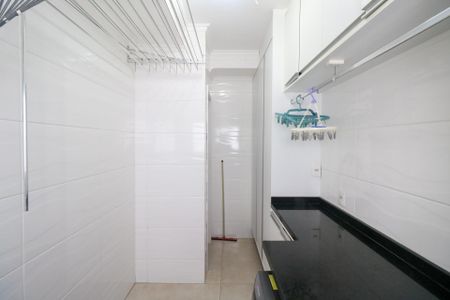 Apartamento à venda com 162m², 3 quartos e 3 vagas Apartamento à venda com 162m², 3 quartos e 3 vagasÁrea de Serviço