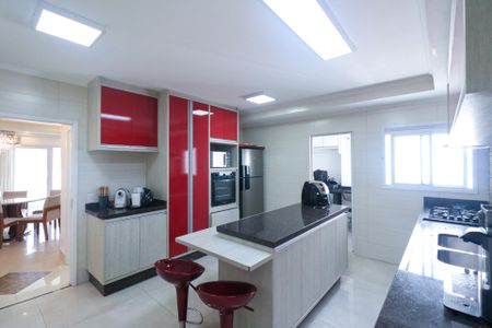 Apartamento à venda com 162m², 3 quartos e 3 vagas Apartamento à venda com 162m², 3 quartos e 3 vagasCozinha