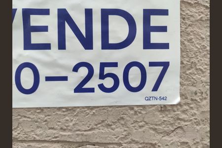 Apartamento à venda com 162m², 3 quartos e 3 vagas Apartamento à venda com 162m², 3 quartos e 3 vagasPlaca