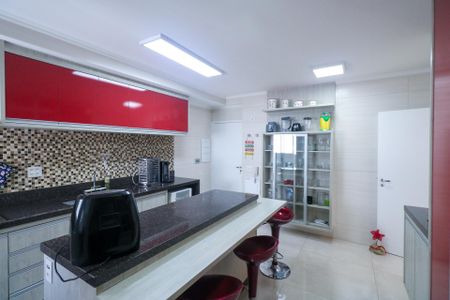 Apartamento à venda com 162m², 3 quartos e 3 vagas Apartamento à venda com 162m², 3 quartos e 3 vagasCozinha