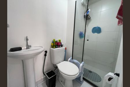 Apartamento para alugar com 32m², 2 quartos e sem vaga Apartamento para alugar com 32m², 2 quartos e sem vagaBanheiro