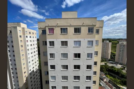 Apartamento para alugar com 32m², 2 quartos e sem vaga Apartamento para alugar com 32m², 2 quartos e sem vagaVista do Quarto 2