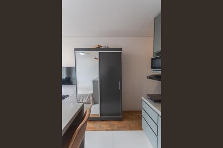 Quarto/Cozinha de apartamento à venda com 1 quarto, 40m² em Funcionários, Belo Horizonte