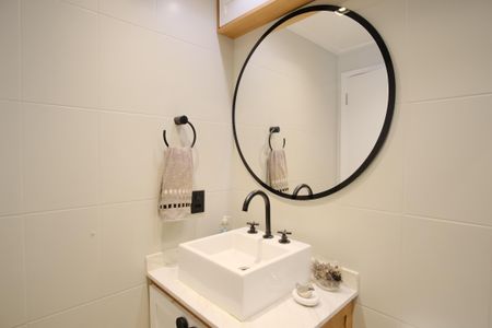 Apartamento à venda com 63m², 2 quartos e 1 vagaBanheiro Social