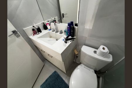 Casa de condomínio à venda com 350m², 5 quartos e 5 vagasBanheiro Social