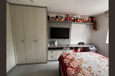 Casa de condomínio à venda com 350m², 5 quartos e 5 vagasSuíte 3