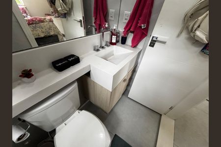 Casa de condomínio à venda com 350m², 5 quartos e 5 vagasBanheiro da Suíte 2