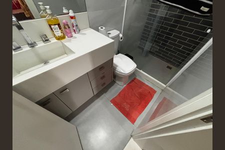 Casa de condomínio à venda com 350m², 5 quartos e 5 vagasBanheiro da Suíte 3