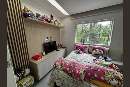 Casa de condomínio à venda com 350m², 5 quartos e 5 vagasSuíte 2