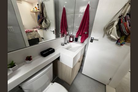 Casa de condomínio à venda com 350m², 5 quartos e 5 vagasBanheiro da Suíte 2