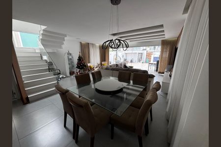 Sala de casa de condomínio à venda com 5 quartos, 350m² em Vargem Grande, Rio de Janeiro