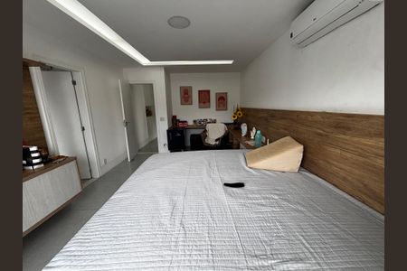 Casa de condomínio à venda com 350m², 5 quartos e 5 vagasSuíte 1