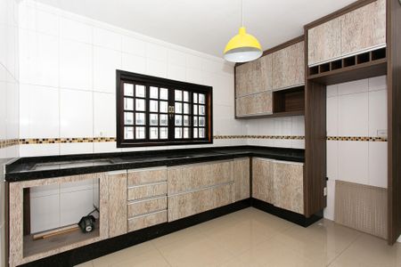 Casa à venda com 120m², 3 quartos e 2 vagasCozinha