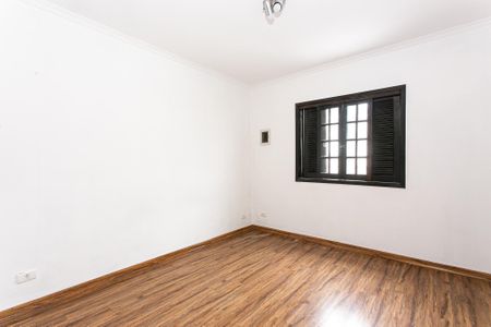 Casa à venda com 120m², 3 quartos e 2 vagasSuíte