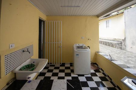 Casa para alugar com 150m², 2 quartos e 3 vagas Casa para alugar com 150m², 2 quartos e 3 vagasÁrea de Serviço