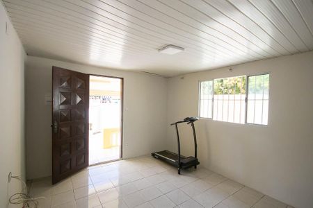 Sala  de casa para alugar com 2 quartos, 150m² em Vila Nova Galvão, São Paulo