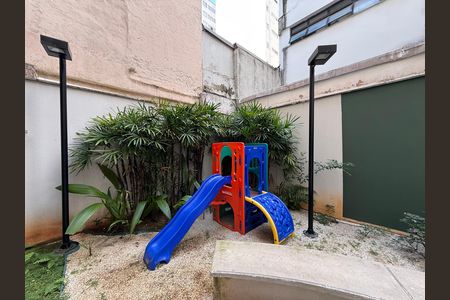 Apartamento para alugar com 39m², 2 quartos e sem vaga