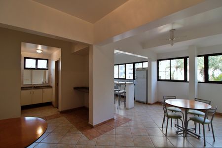 Apartamento para alugar com 45m², 1 quarto e 1 vaga Apartamento para alugar com 45m², 1 quarto e 1 vagaÁrea comum - Salão de festas