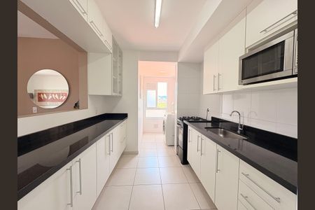 Apartamento para alugar com 77m², 2 quartos e 1 vagaCozinha