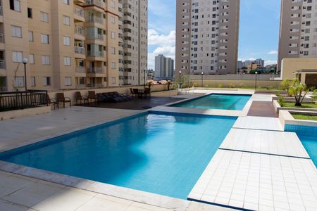Apartamento à venda com 57m², 3 quartos e 1 vagaÁrea comum - Piscina