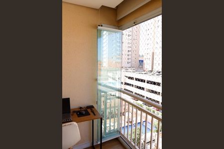 Apartamento à venda com 57m², 3 quartos e 1 vagaSacada