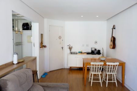 Apartamento à venda com 57m², 3 quartos e 1 vagasala