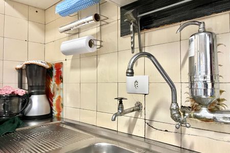 Casa à venda com 143m², 2 quartos e 2 vagas Casa à venda com 143m², 2 quartos e 2 vagasCozinha